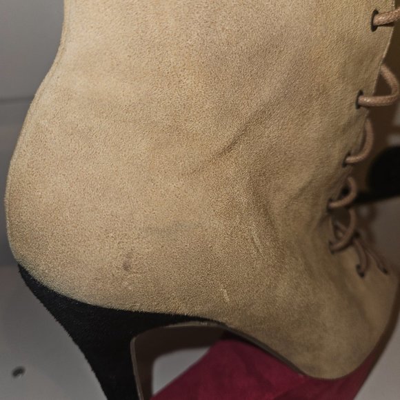 Dolce Vita 8 Bootie - Picture 9 of 12